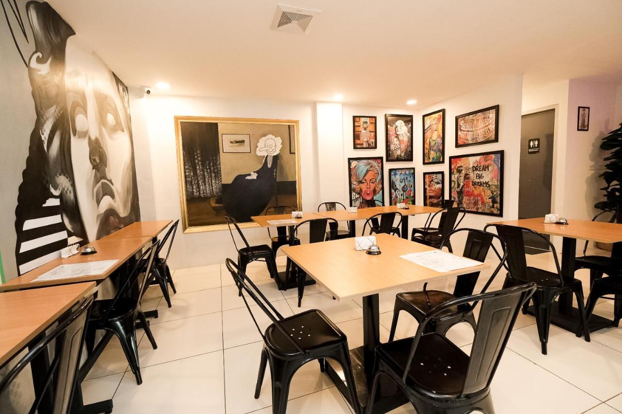 Rosey Hotel Cabanatuan City Exteriör bild