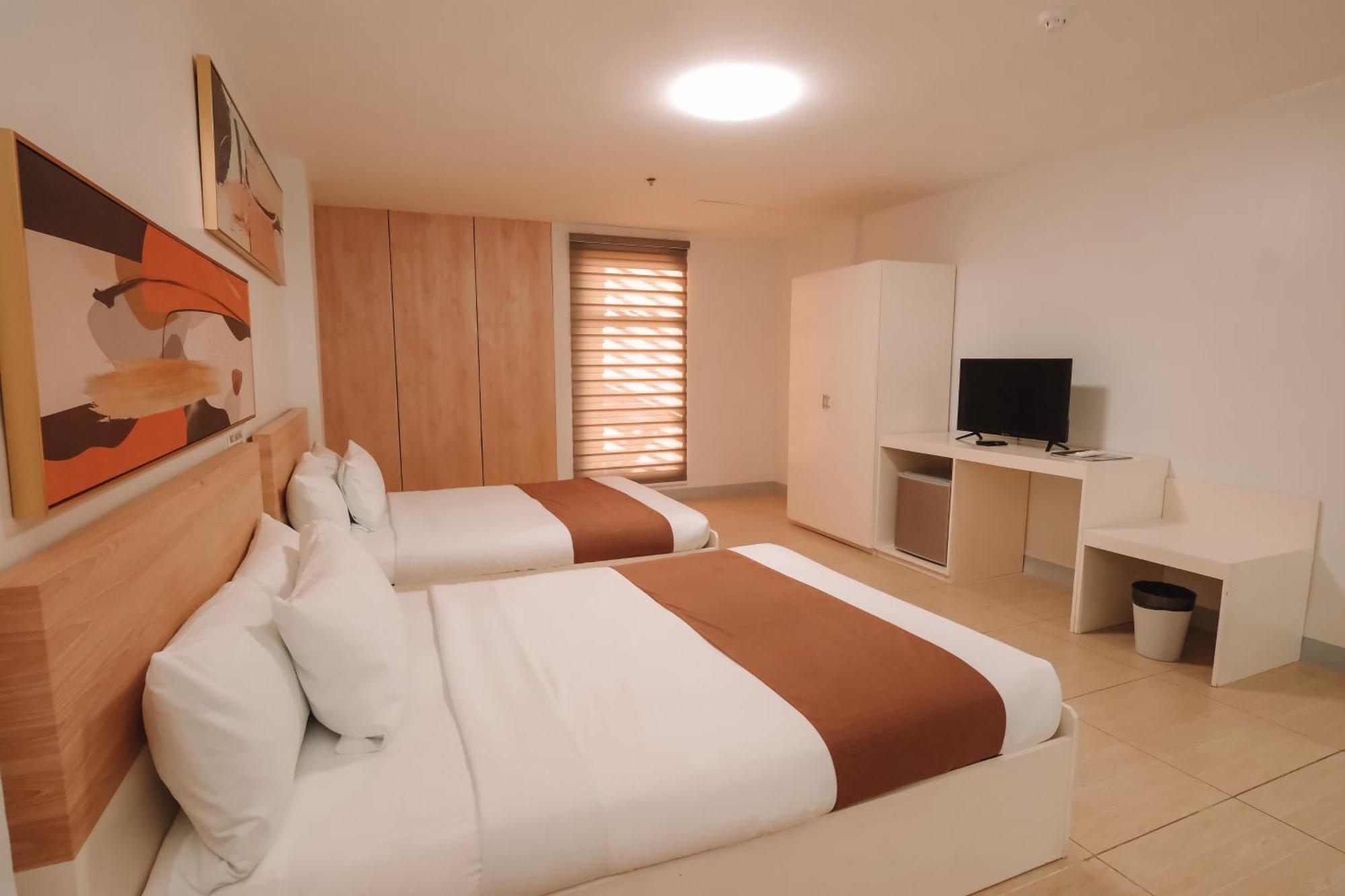 Rosey Hotel Cabanatuan City Exteriör bild