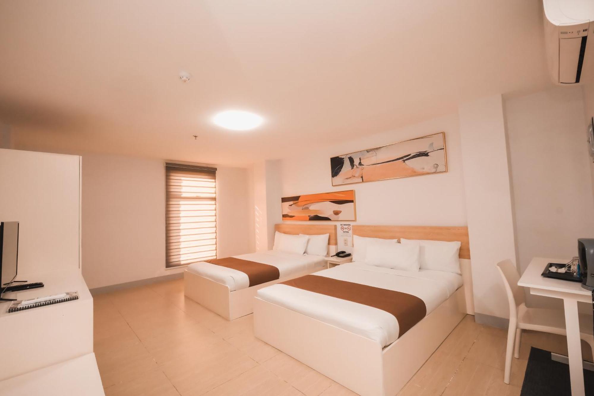 Rosey Hotel Cabanatuan City Exteriör bild