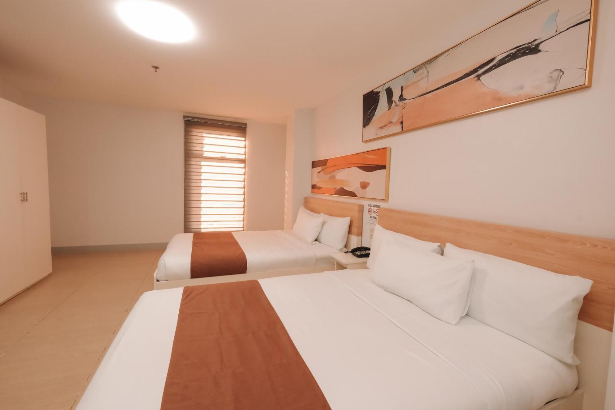 Rosey Hotel Cabanatuan City Exteriör bild